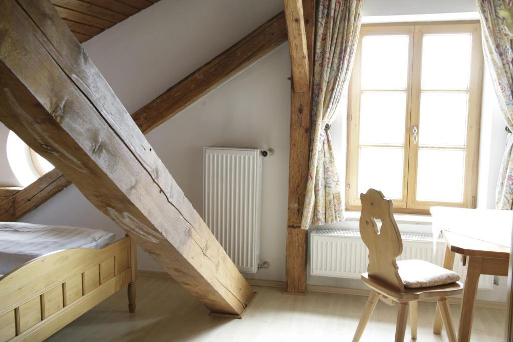 Landgasthof Bock Hotel Gauting Room photo