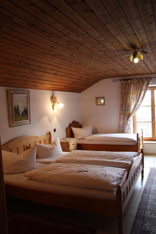Landgasthof Bock Hotel Gauting Room photo