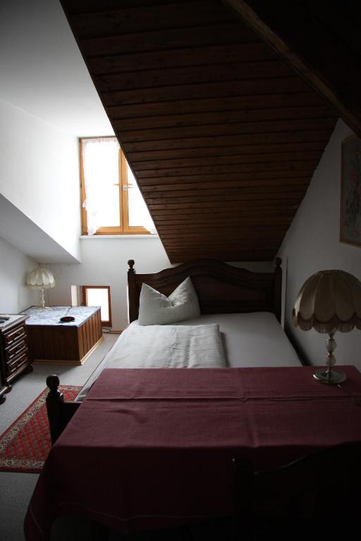 Landgasthof Bock Hotel Gauting Room photo